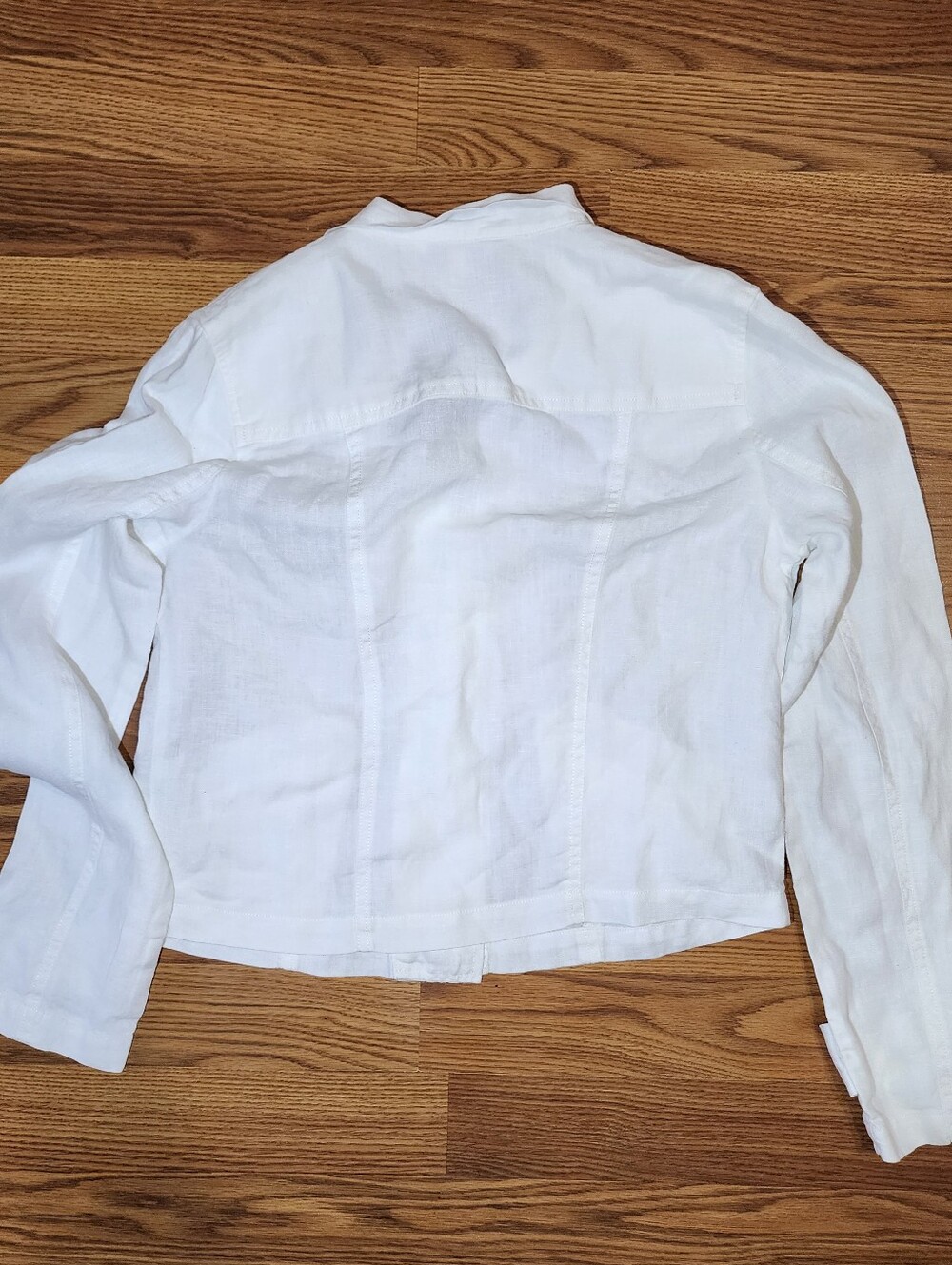 CAbi Womens Small Topside Topper White 100% Linen Jacket  Metal Buttons - Picture 2 of 14